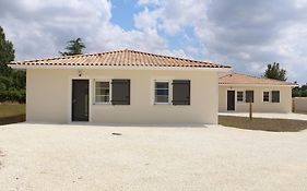 Gîte Lou, Gîte famille et bien être avec jacuzzi